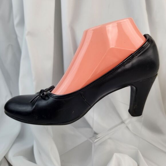 🐞Predictions Black Patent Leather Closed Toe Heels Size 8 - Picture 3 of 7